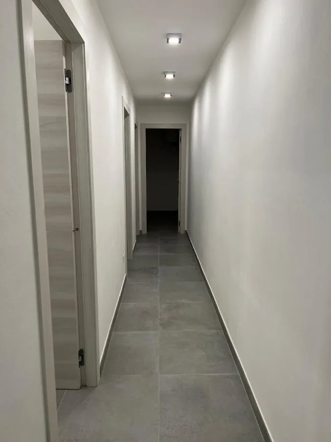 Fiume 21 Apartment -1- Venturina Terme